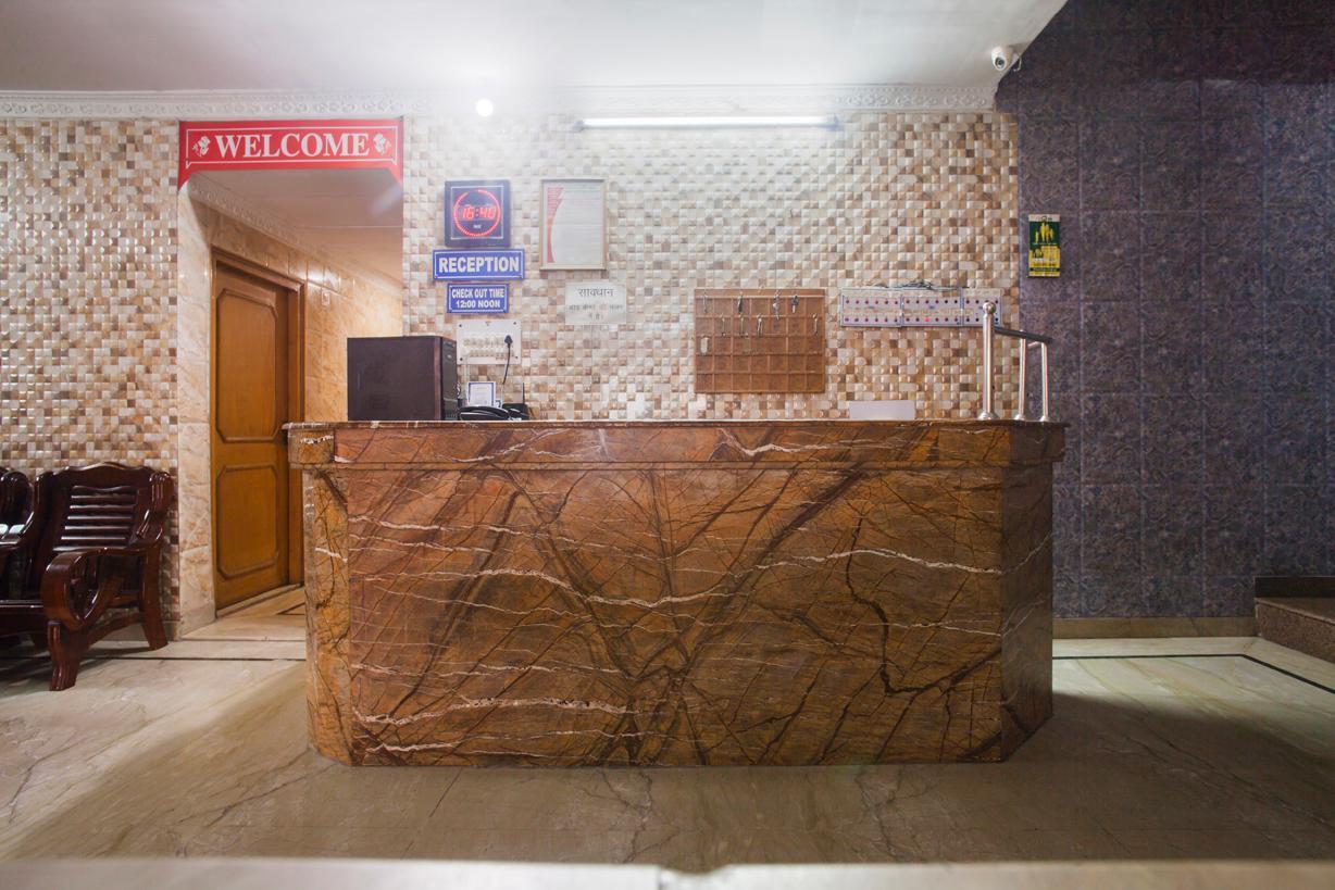Hotel Grant Deluxe Meerut Bagian luar foto